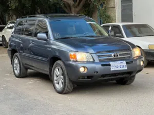 New Toyota Highlander in Sana'a
