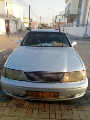 Used Toyota Avalon in Muscat