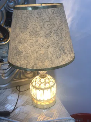 مصباح طاوله