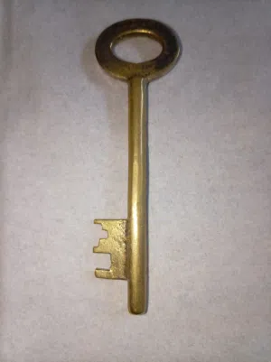 مجموعة مفاتيح قديمه