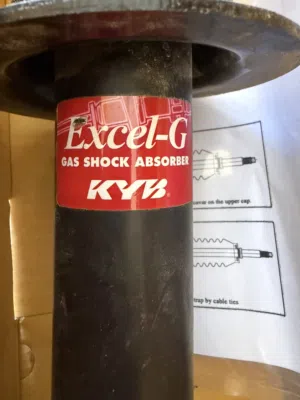مساعد صدمات (ممتص صدمات) KYB Excel-G أصلي pajero باجيرو عدد 2