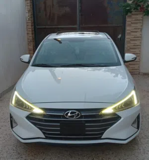 Used Hyundai Elantra in Benghazi