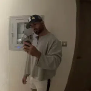 9B2 