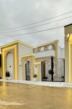 3 فيلات ارضية بجوار بعض بسعر ممتاز جدا وقريبة من الرئيسي