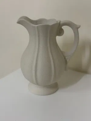 مزهريات للبيع جداد