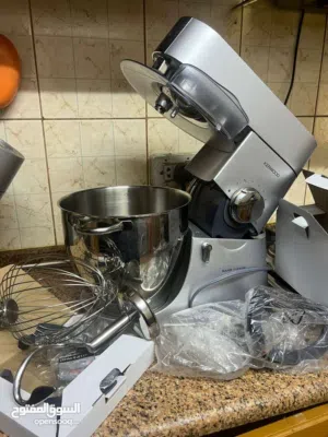 عجانة كينوود KM020 تيتانيوم ميجور ستاند 220-240 فولت / 50-60 هرتز Powerful 1500W motor, 6.7L