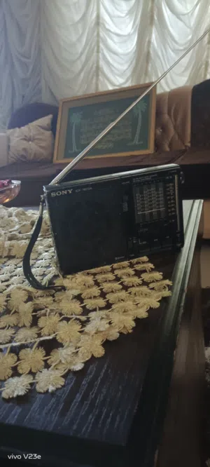 راديو سوني من طراز Sony ICF-7600A .صنع في اليابان