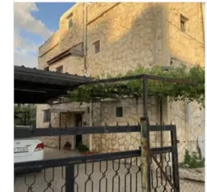 155 m2 3 Bedrooms Townhouse for Sale in Irbid Aydoun