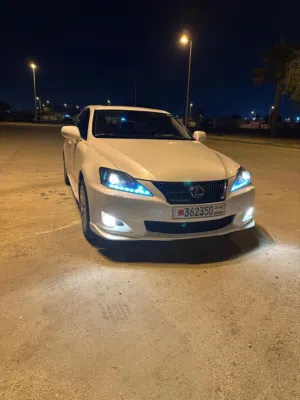 Lexus IS300