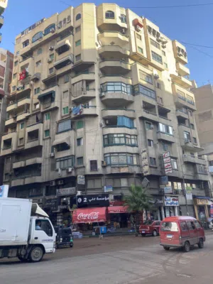 من المالك مباشرة شقة تمليك سوبر لوكس 120 متر - 3 غرف وريسبشن كبير 3 قطع تراس وحمام ومطبخ أمريكى