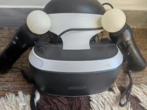 نضارة VR الواقع الافتراضي معاها دسكه فيها مجموعه العاب خاصه بيها تخدم معا الفور بسعر حرق