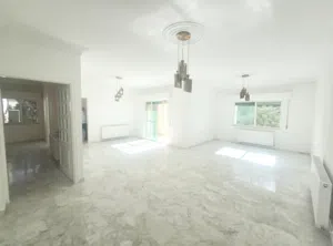 180 m2 3 Bedrooms Apartments for Rent in Amman Al Rabiah