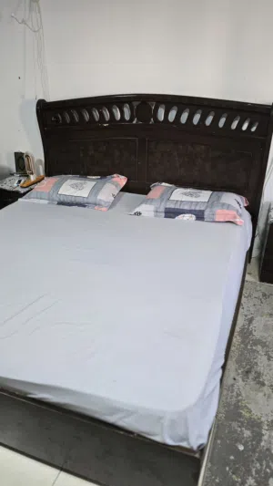 غرفة نوم كاملة ب 30 دينار مع ستارة وسجادة والمرتبة Complete Bedroom for 30 KD + Carpet + curtai