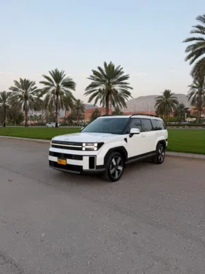 هايونداي سنتافي رقم 1 خليجية وكالة عمان شبه زيرو 2025