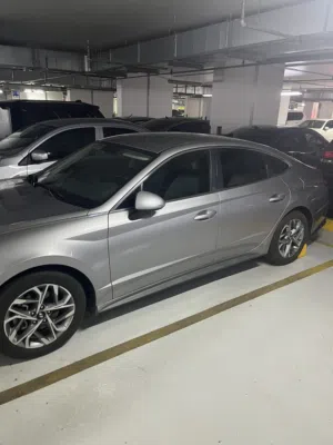 GCC Hyundai Sonata 2500 CC Expat Driven 77k kms like new