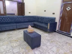 ديوان 10 مقعد