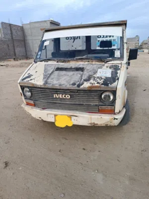 ساحبة للبيع