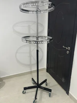 علاقة ملابس