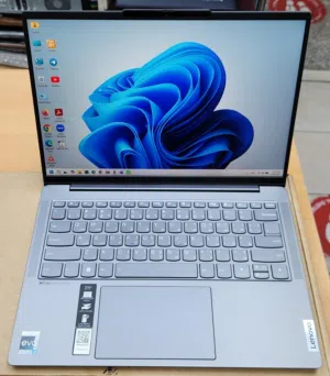 Windows Lenovo for sale  in Hawally