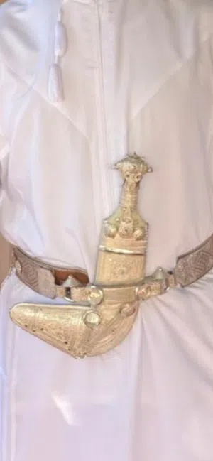 خنجر سعيديه تفصيل نظيفه استخدام بسيط