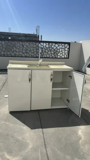 للبيع مغسله و كبت تحتها و بلبله كامل مع بعض