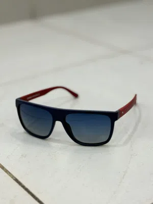 نظارة شمسية اصلية (Tommy Hilfiger Sunglasses) نظيفة (يدوية الصنع ,polarized ,  vintage)