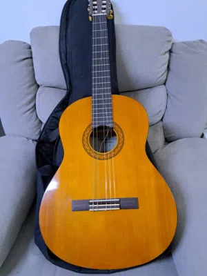 Guitar YAMAHA for sale