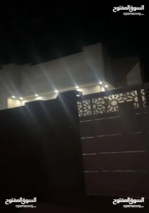 200 m2 3 Bedrooms Townhouse for Sale in Tripoli Al-Kremiah