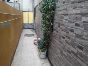 100 m2 5 Bedrooms Apartments for Sale in Zarqa Al Tatweer Al Hadari Rusaifah