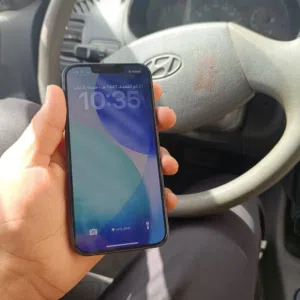 ايفون 13 العادي