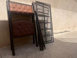 سرير طابقين حديد وجلد