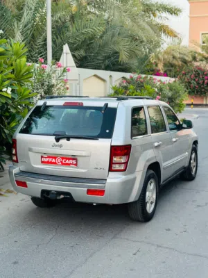 Jeep Grand Cherokee 4WD 4×4 Limited Edition Suv Year-2005 1.Year Passing & insurance till May-2027