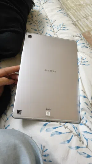 tablet Samsung Galaxy s5e