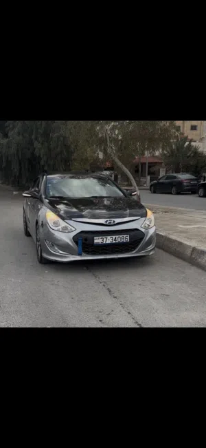 Used Hyundai Sonata in Zarqa