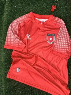 بلوزة للمنتخب الاردني جديدة الون الاحمر مقاس (2XL)