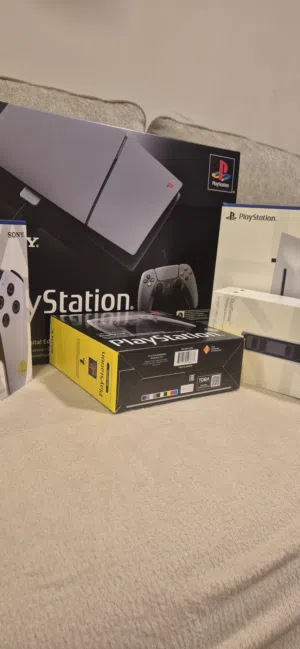 playstation 5 slim 30th anniversary بلايستيشن 5 اصدار ثلاين سنة مع ps portal 30 anniversary