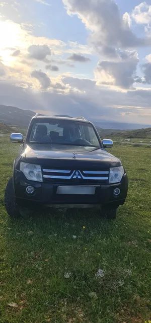 used-mitsubishi-pajero-in-ramallah-and-al-bireh