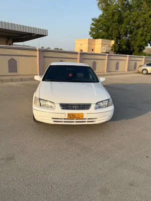 كامري 2000  للبيع او البدل مع بيكاب