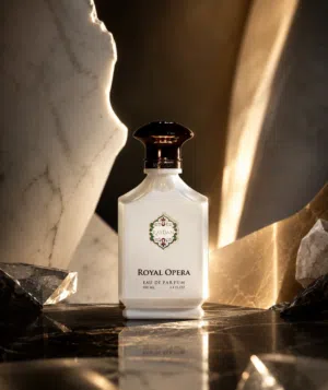 عطر رويال أوبرا ... مزيج ملكي من العود والزعفران والمسك