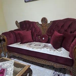 طقم كنب شبه اجديد