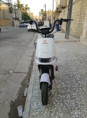 دراجه شحن مستعمل نضيفه يحتاج ضب بريك فقط