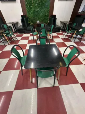 ميز طعام العدد 10