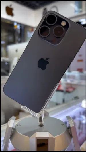 Apple iPhone 15 Pro Max 256 GB in Baghdad
