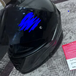 خوذه LS2 أصليه جديدة موديل: LS2 FF800 STORM JEANS مقاس : S اللون : تيتانيوم