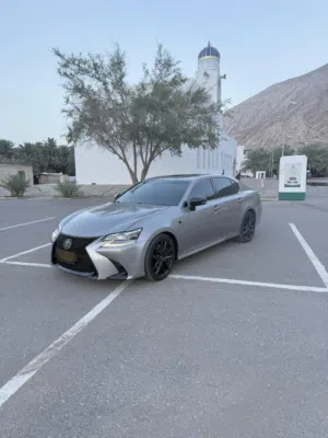 لكزس GS350F دفع خلفي (دفريشن)