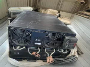 APC SURT7500XLI 7.5kVA Online UPS (Heavy Duty, Server Grade)