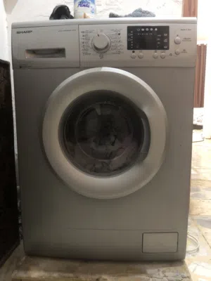 غساله اتوماتيك شارب 7كيلو بحاله ممتازه جدا