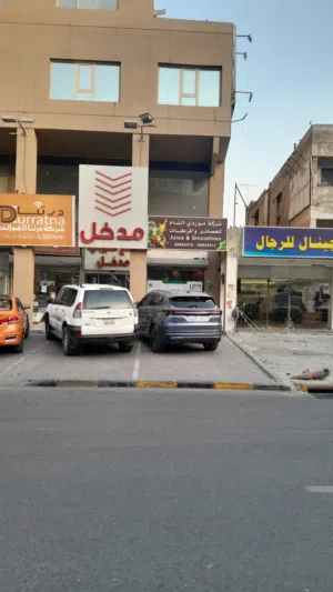 محلات للإيجار بموقع مميز جدا