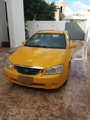 Used Kia Spectra in Tripoli