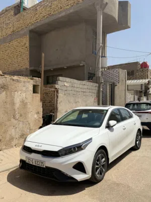 Used Kia Cerato in Basra